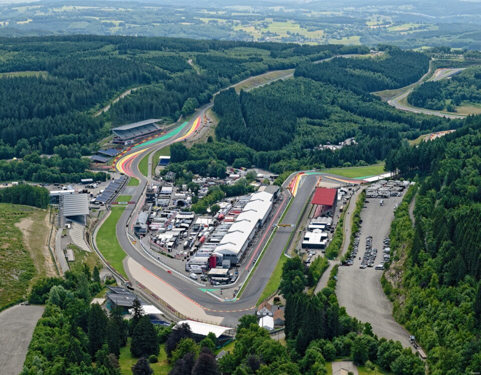 Przewodnik po torze Circuit de Spa Francorchamps w Belgii Legenda Ardenów
